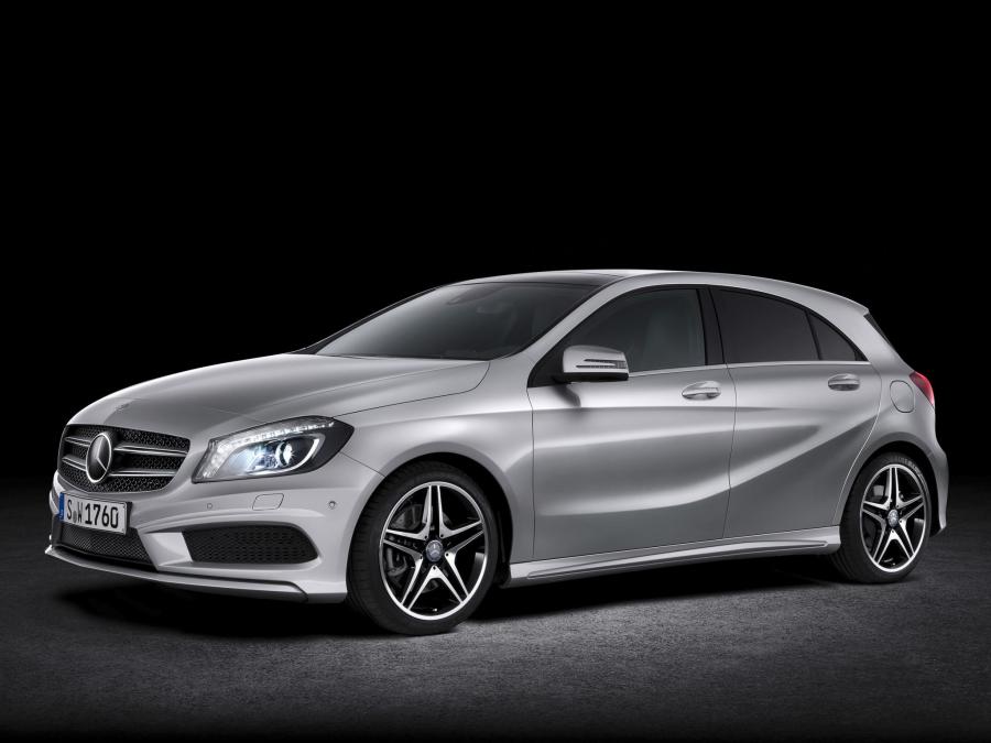  Mercedes-Benz A250 Style Package 2012 года  (фото 3 из 8)